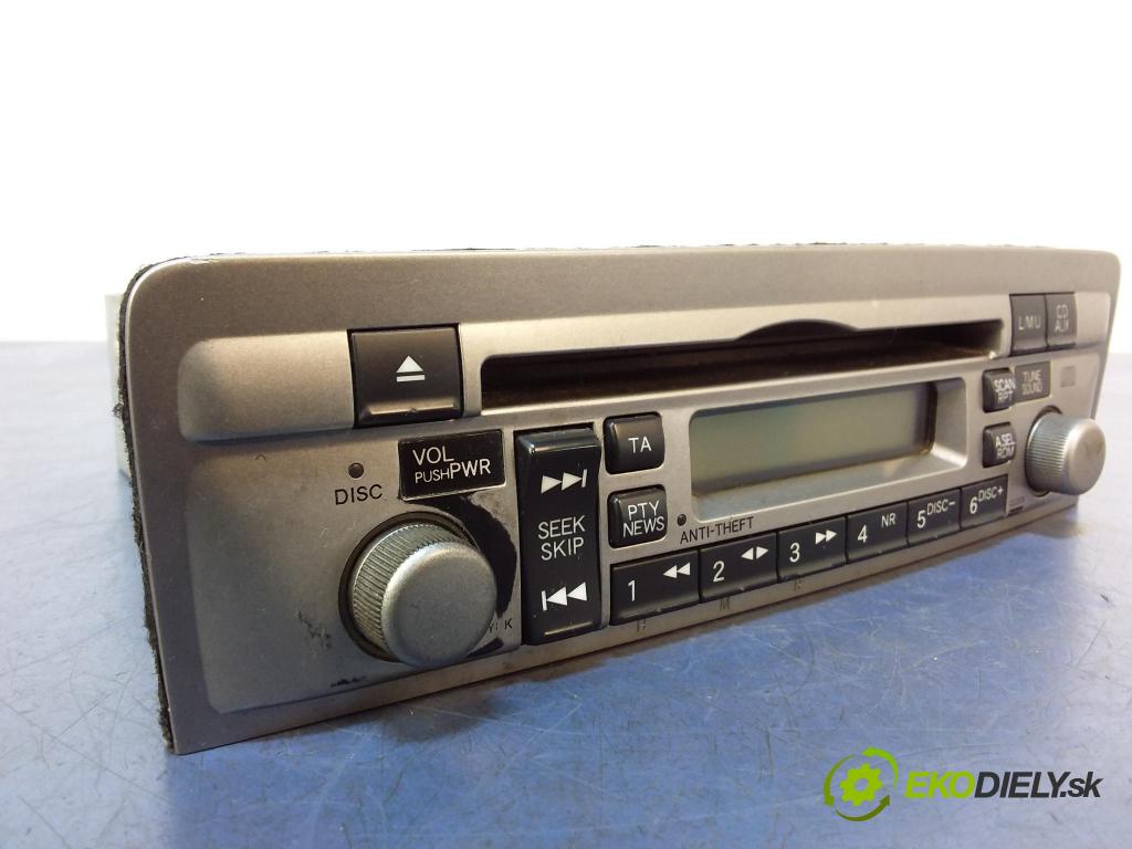 Honda Civic 2004 Radio I Navigácia: 39101-S5S-B710-M