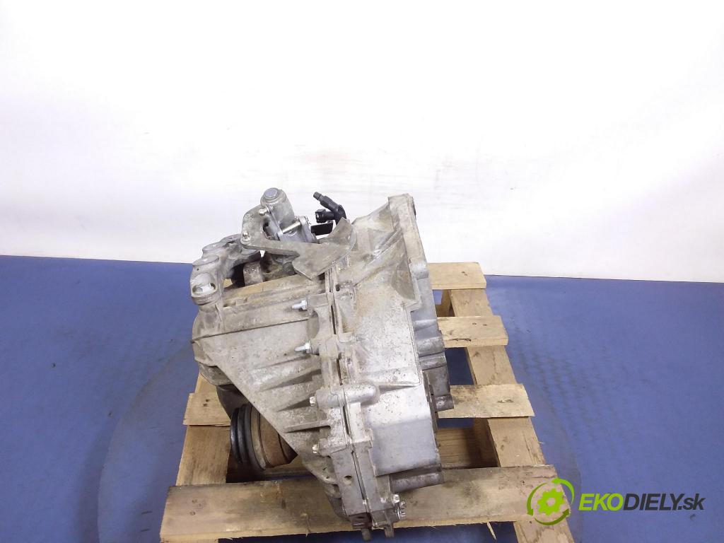 Opel Insignia 2010 prevodovka Výbava: Manualna 55561698