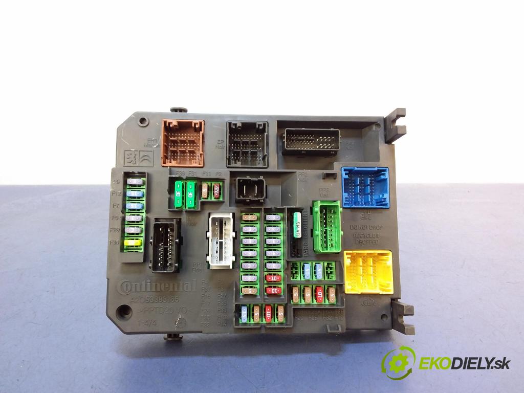 Peugeot 308 2017 skrinka Poistky: 980668788001