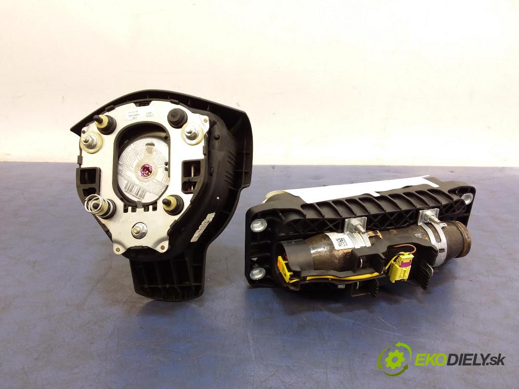 Seat Altea 2007 kokpit,pristrojová doska