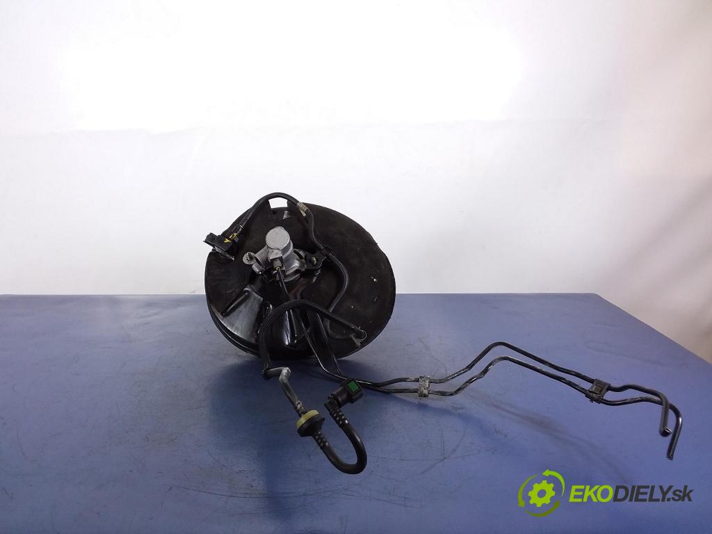 Peugeot 308 2017 servo Brzdní: 9814469280
