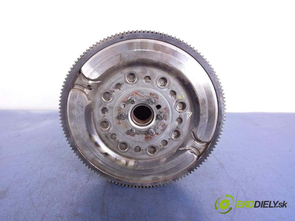 Peugeot 308 2017 Spojka: / koleso 9675020780