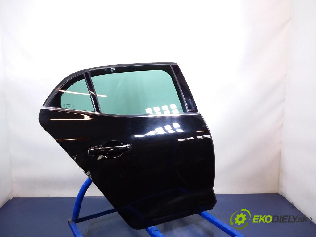 Renault Megane 2017 dvere zad pravé