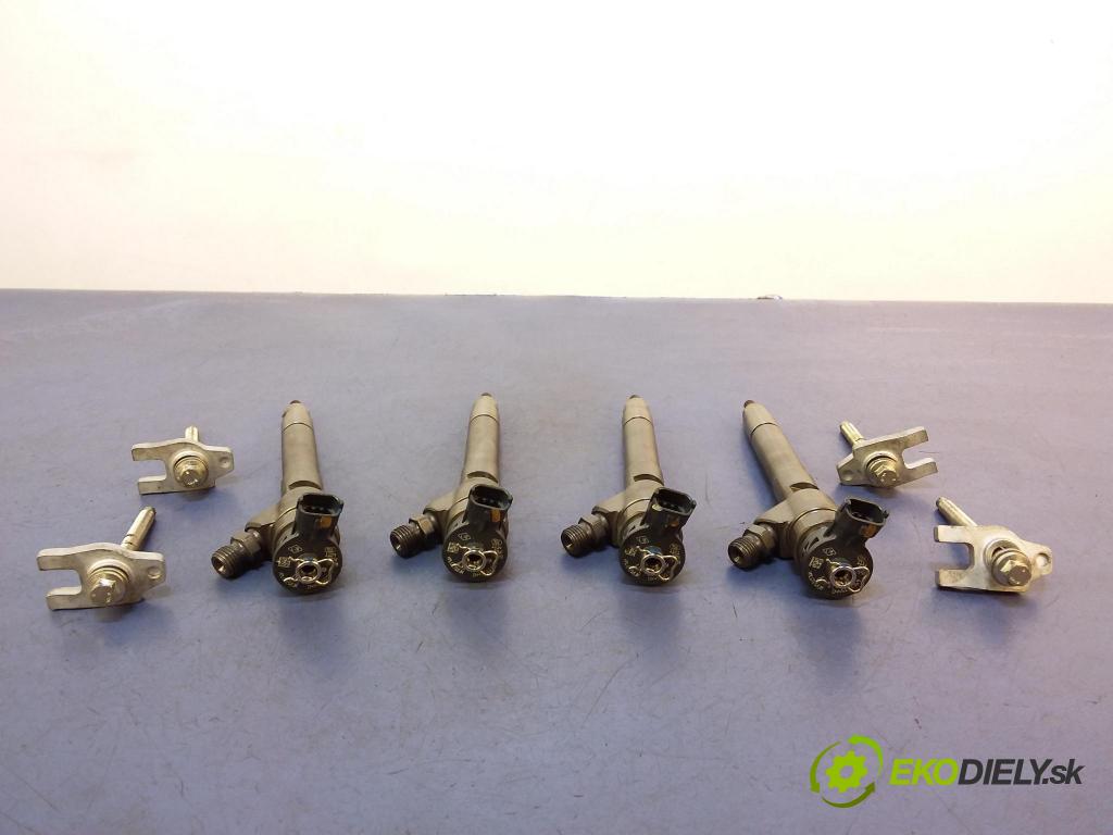 Renault Megane 2017 vstrek 0445110569