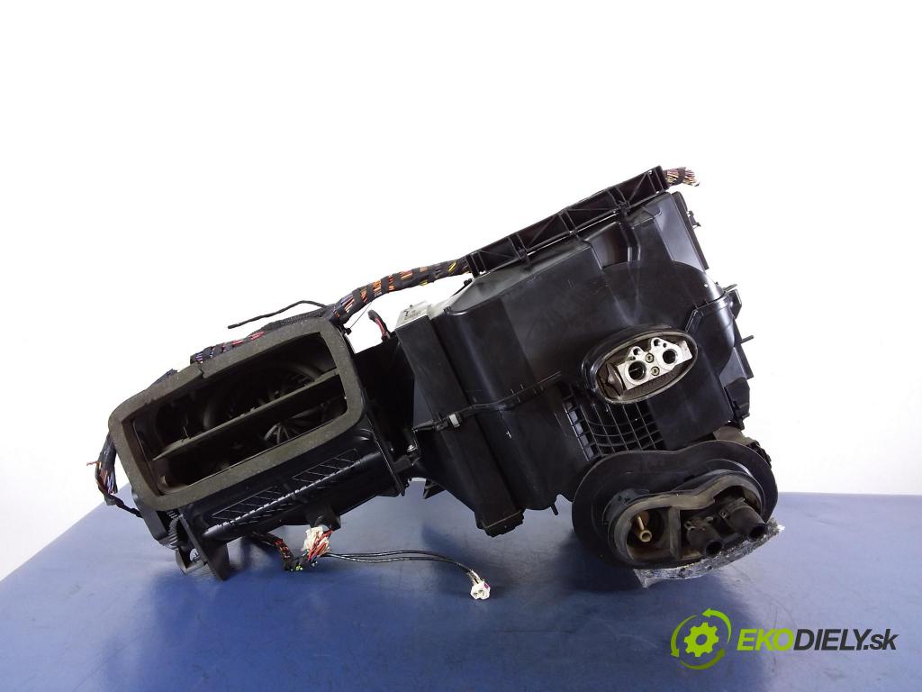 Skoda Fabia 2013 radiator 6Q1819516B