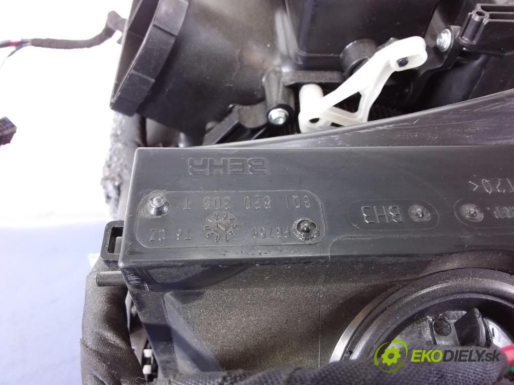 Skoda Fabia 2013 radiátor 6Q1819516B