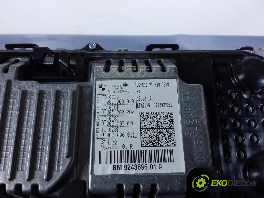 Bmw Seria 5 2010 Radio I Navigácia: 9243896