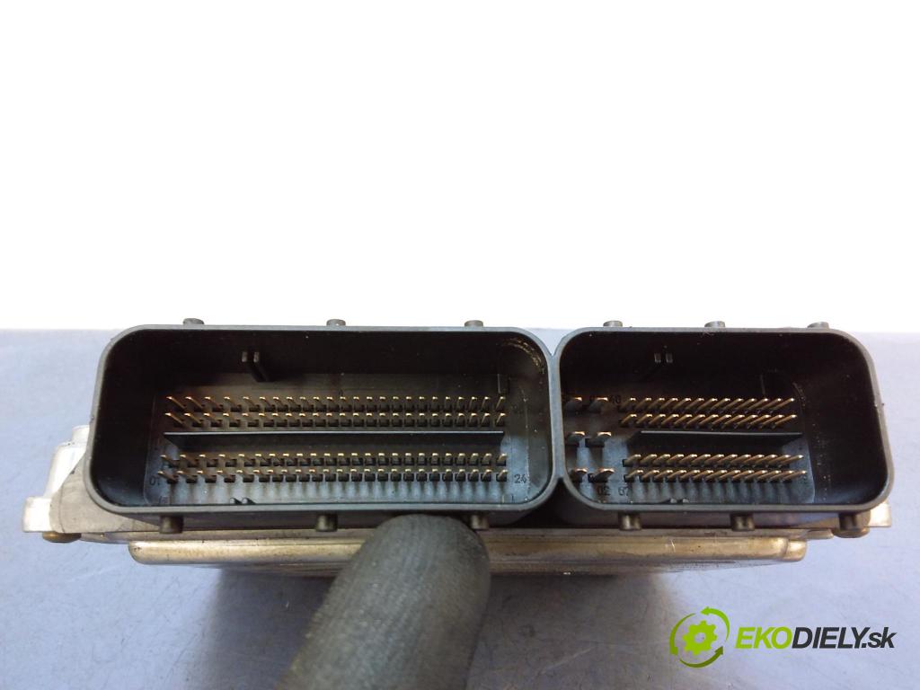 Bmw Seria 3 2002 riadiaca jednotka Motor: 7791190