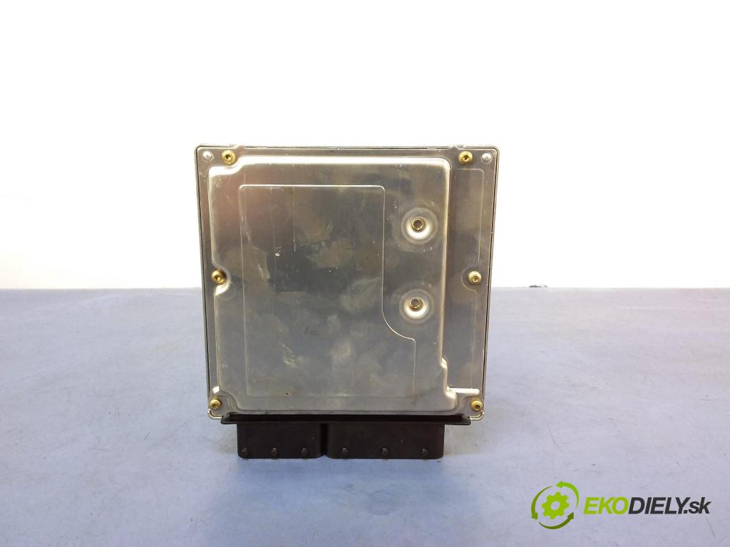 Bmw Seria 3 2002 riadiaca jednotka Motor: 7791190