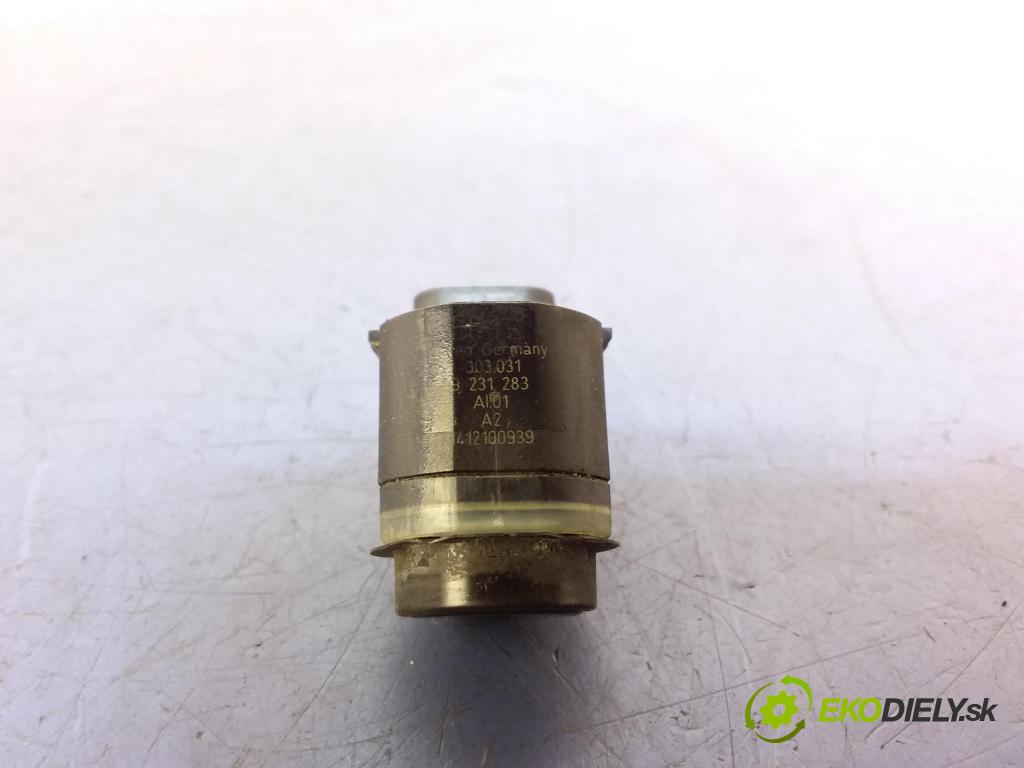 Bmw Seria 5 2010 snímač / riadiaca jednotka PDC 9233036