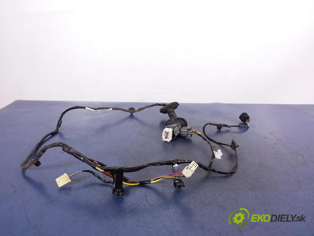 Mitsubishi Outlander 2008 inštalácia Elektrický: