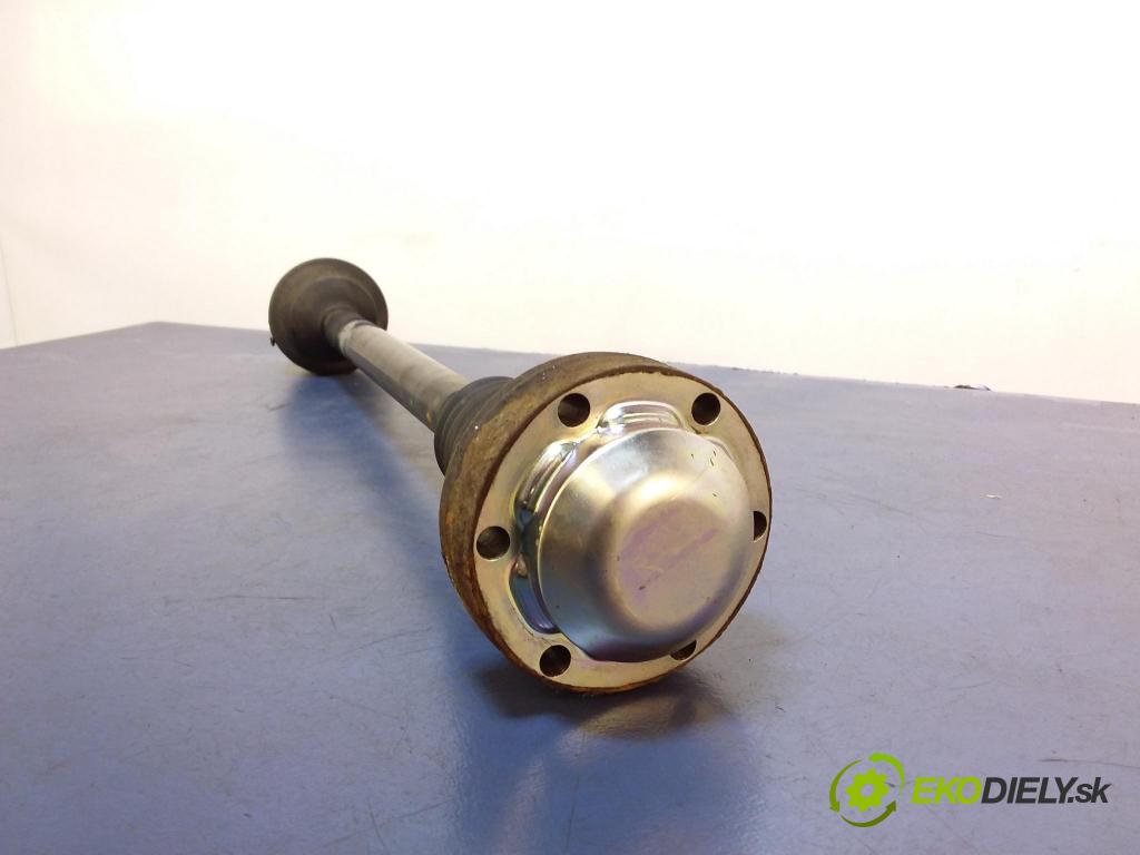 Audi A6 2004 poloos Prava: zad 4F0501203B