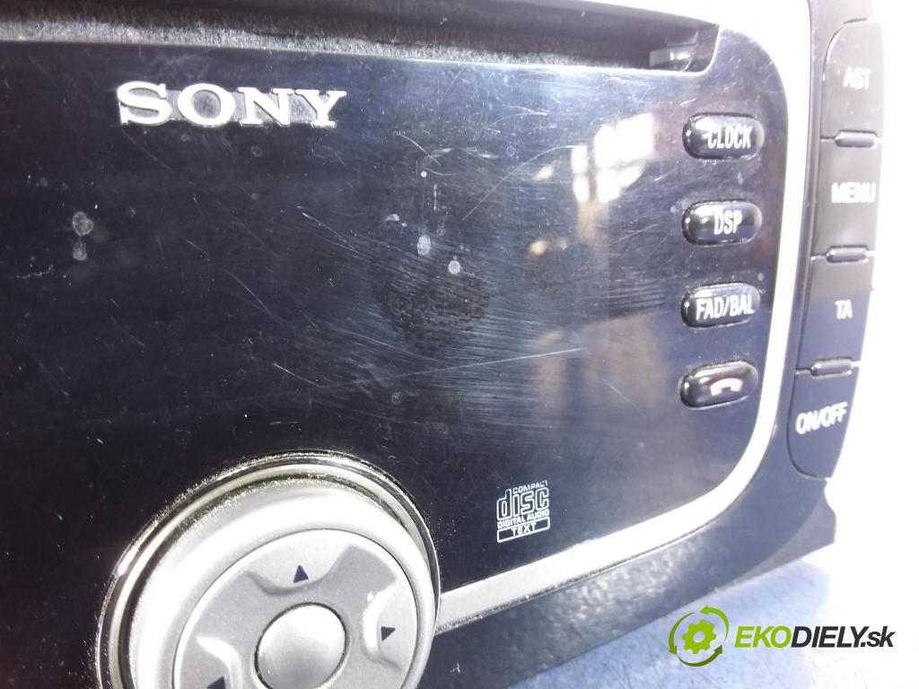 Ford Focus 2008 Radio I Navigácia: 7M5T-18C939-JD