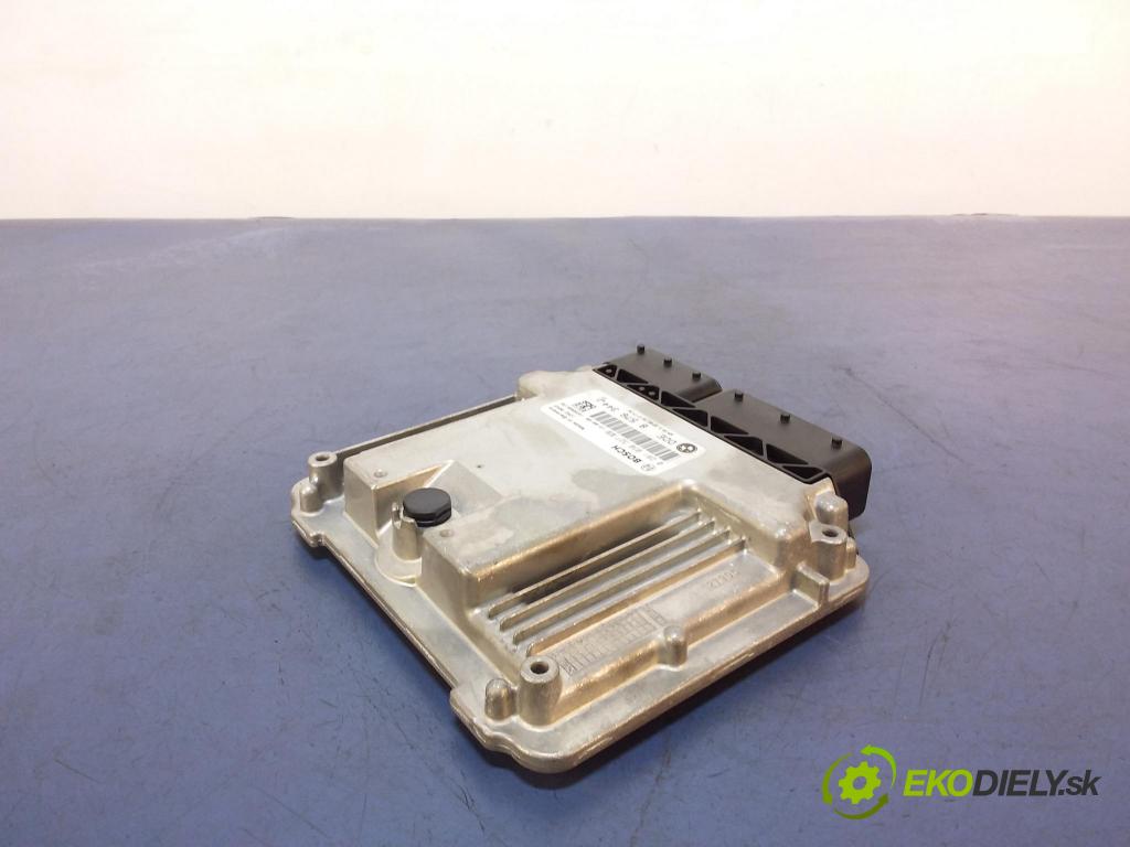 Bmw Seria 3 2013 riadiaca jednotka Motor: 8576344