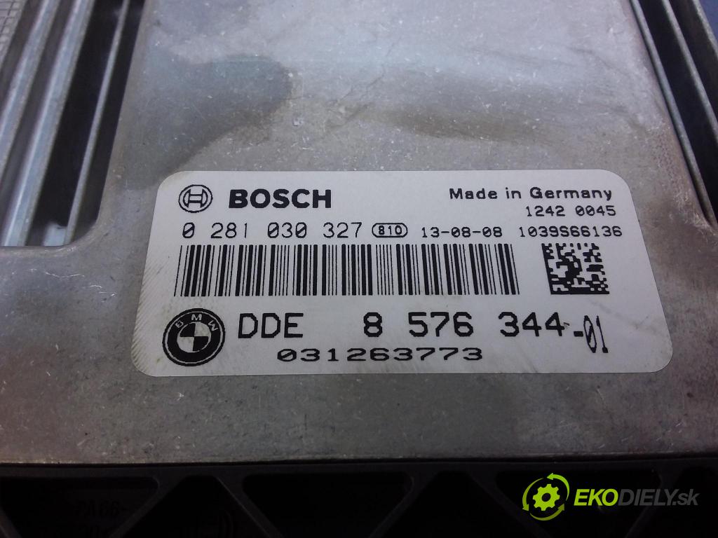Bmw Seria 3 2013 riadiaca jednotka Motor: 8576344