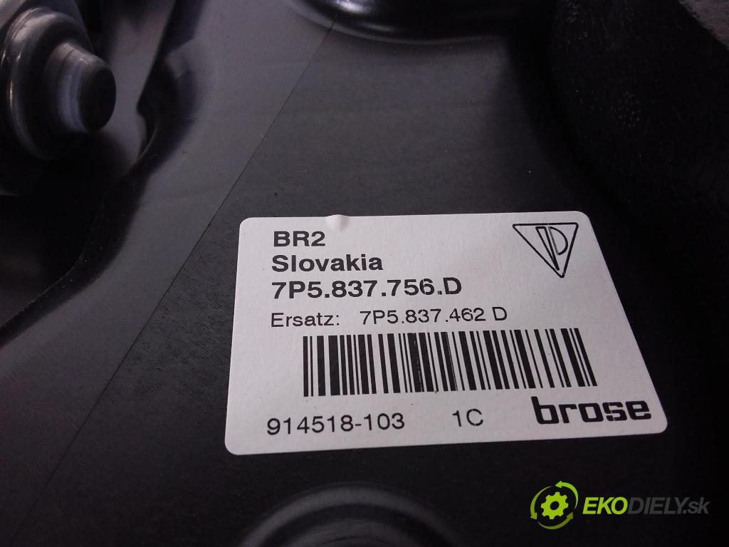 Porsche Cayenne 2013 mechanismus stahování Sklenka: před v pravo: 7P5837756D