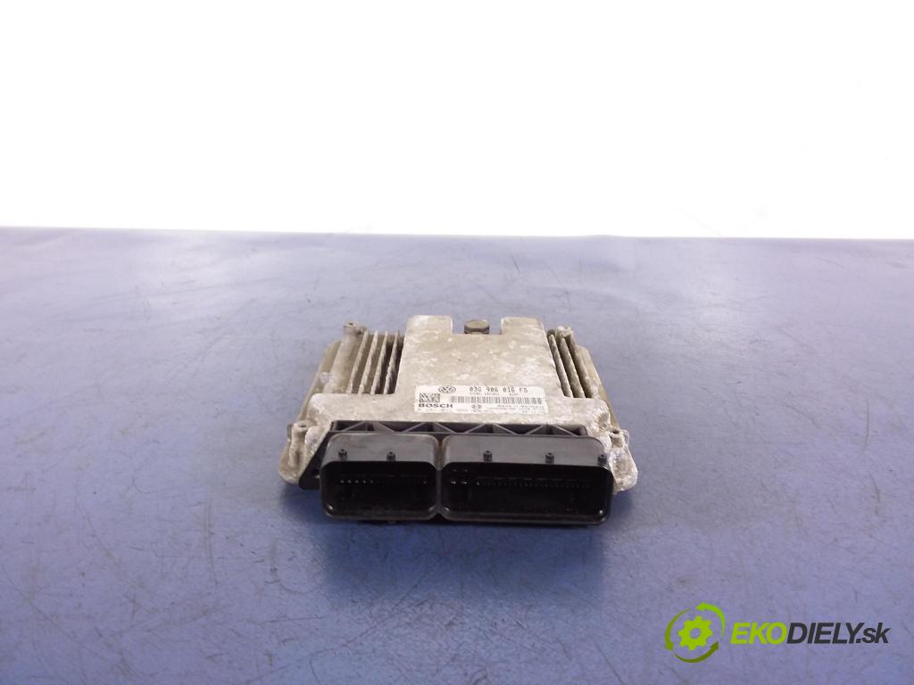 Vw Golf 2005 riadiaca jednotka Motor: 03G906016FS