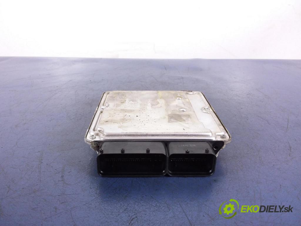 Vw Golf 2005 riadiaca jednotka Motor: 03G906016FS