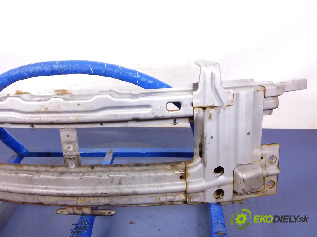 Opel Antara 2007 výztuha narazník před
