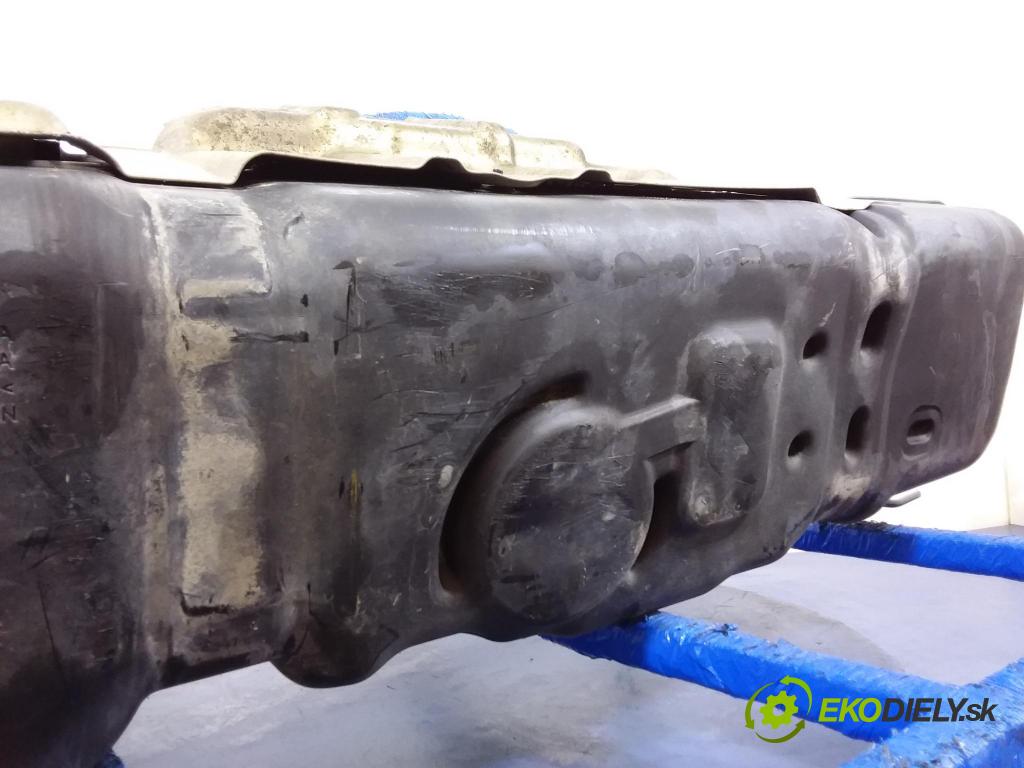 Dodge RAM 2017 Nádrž: paliva 