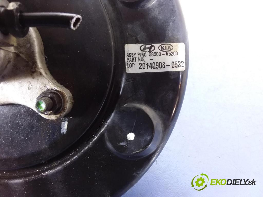 Kia Ceed 2014 servo Brzdní: 58500-A5200