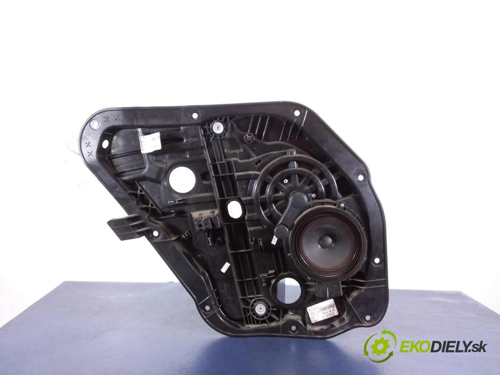 Kia Ceed 2014 mechanismus stahování Sklenka: Zad: Levý: