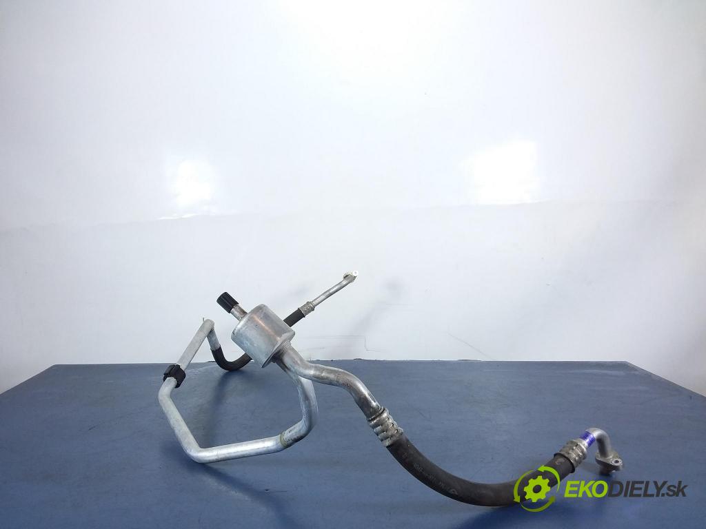 Peugeot 308 2009 rúrka Klimatizácia: 9684368380