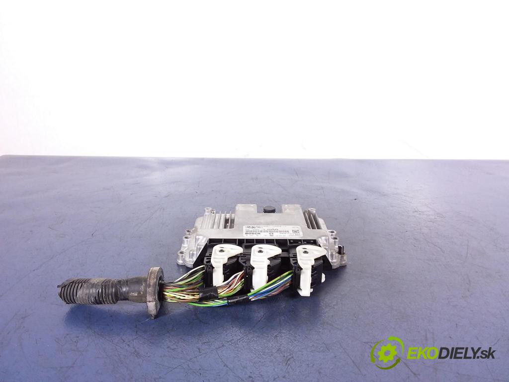 Ford Focus 2010 riadiaca jednotka Motor: 8M51-12A650-LG