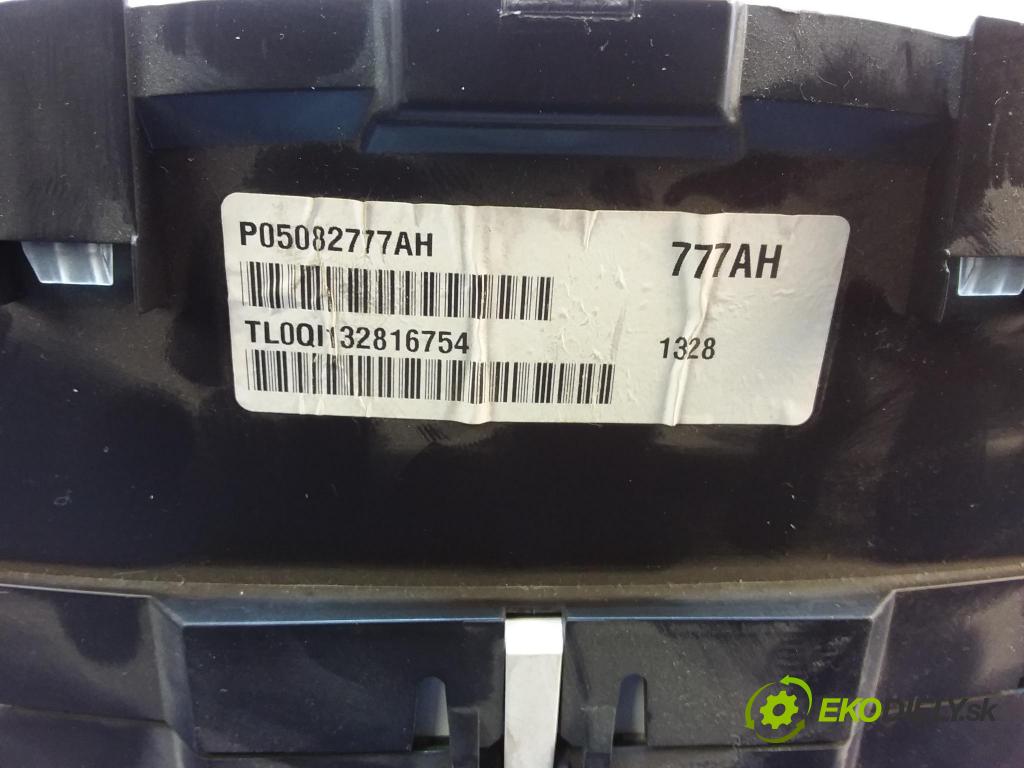 Chrysler Town and country 2008 prístrojovka/ budíky P05082777AH
