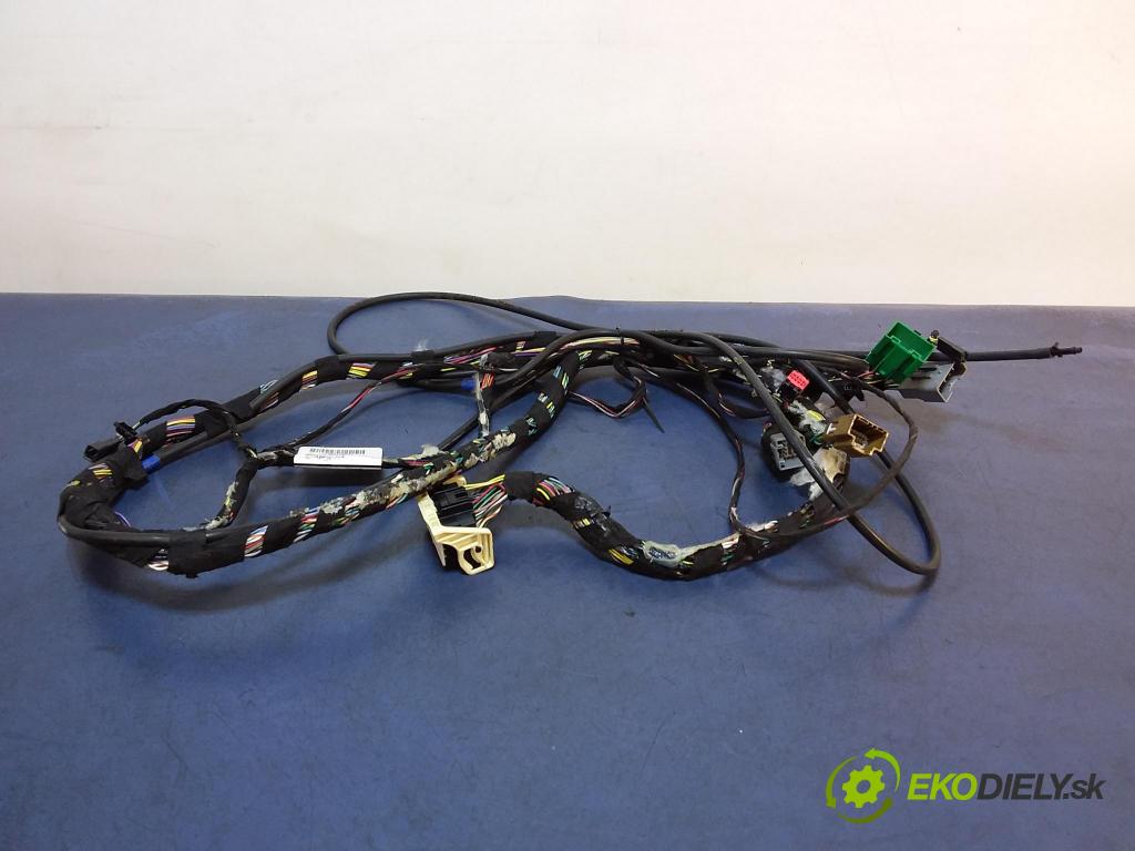 Chrysler Town and country 2008 inštalácia Elektrický: L0093016AD01