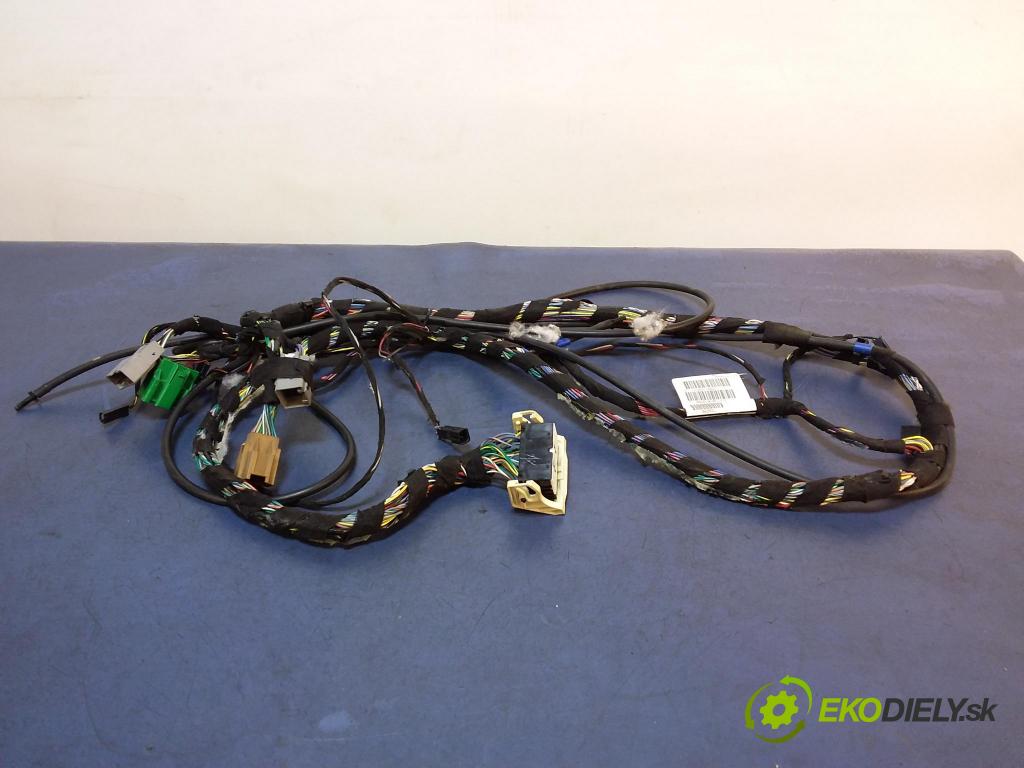 Chrysler Town and country 2008 inštalácia Elektrický: L0093016AD01