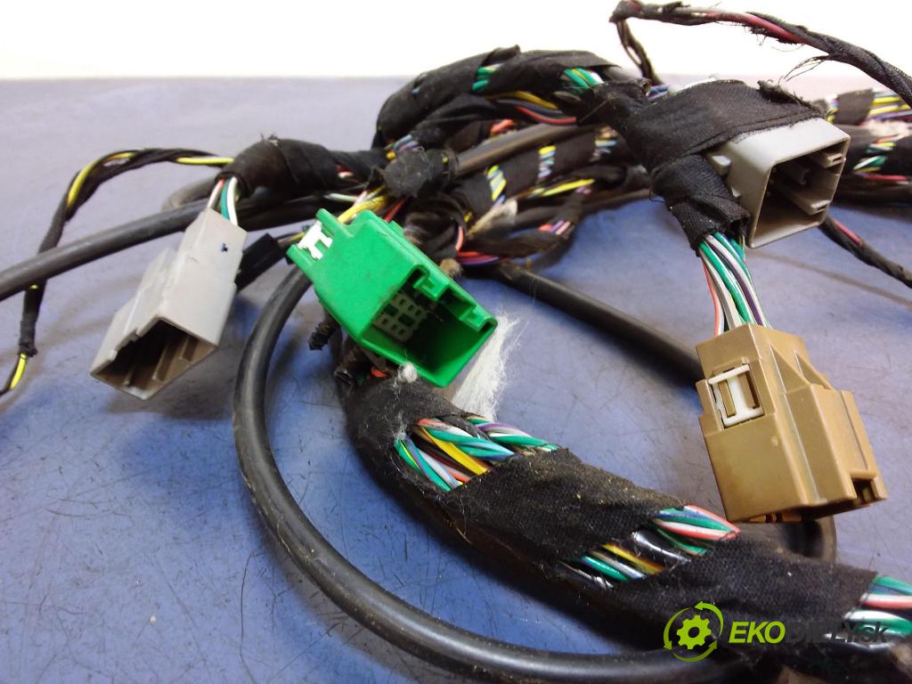 Chrysler Town and country 2008 inštalácia Elektrický: L0093016AD01