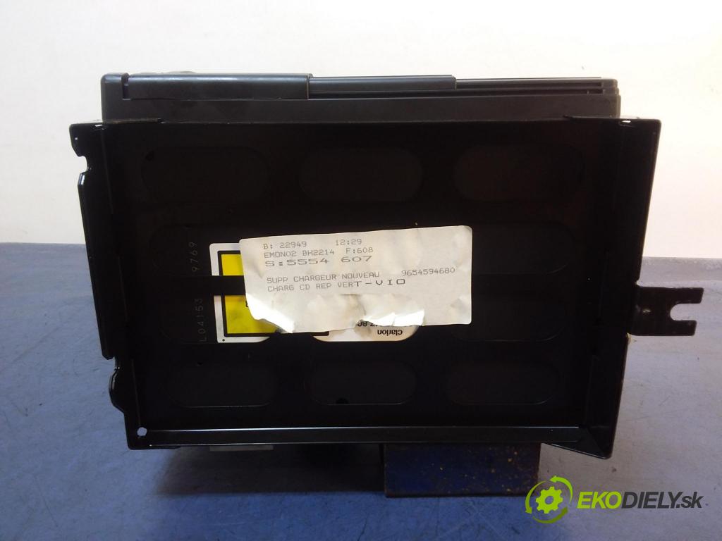 Peugeot 607 2004 Radio I Navigácia: 9636561780