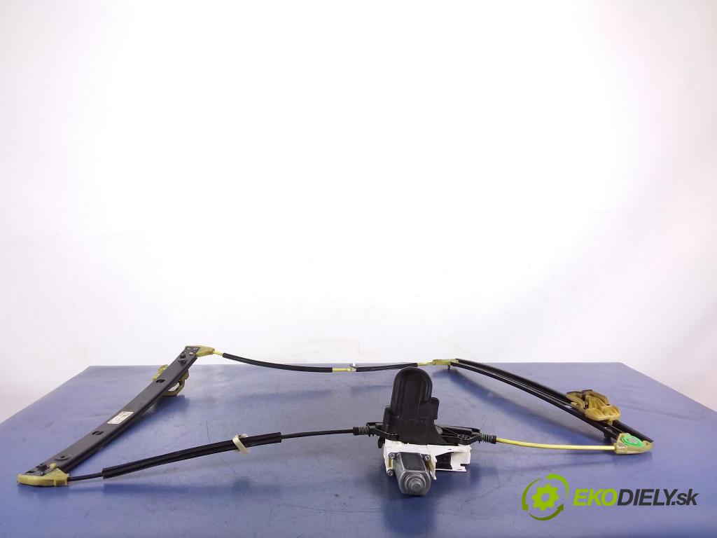 Audi A8 2017 mechanizmus okna Okná: Predné v pravo: 4H0837462B