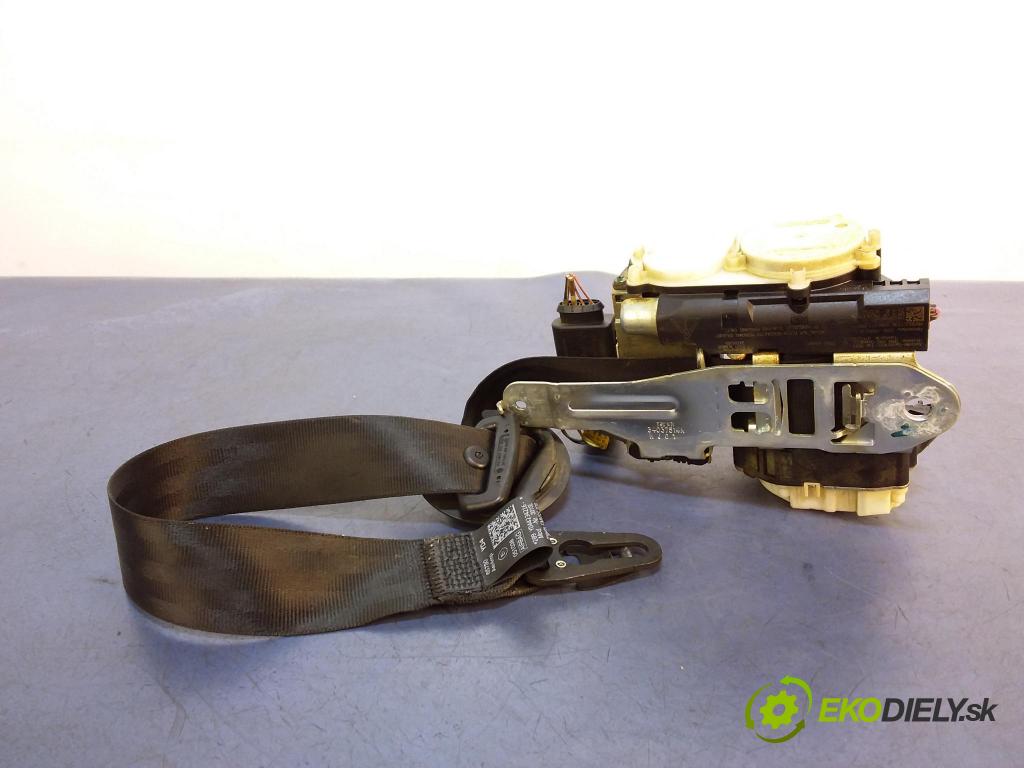 Audi A8 2017 Pásy: Bezpečnosť: x 4H0857705C