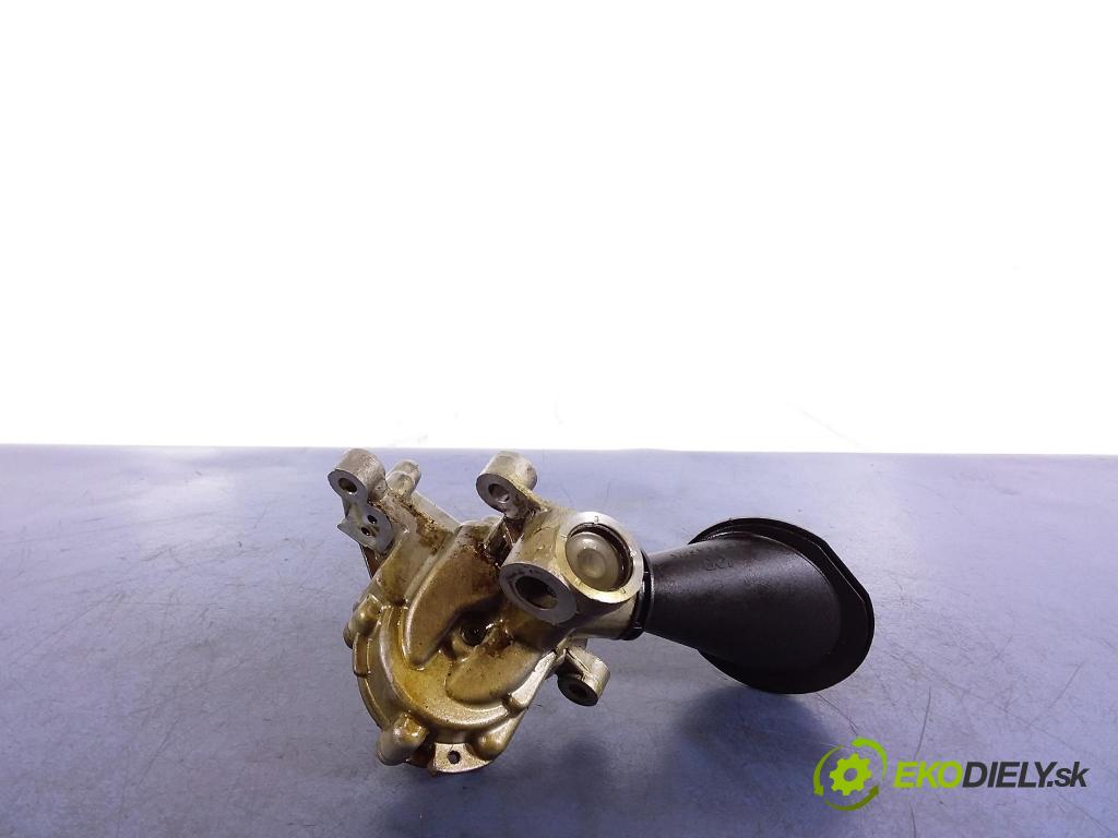 Audi A8 2017 čerpadlo oleja 06E115105