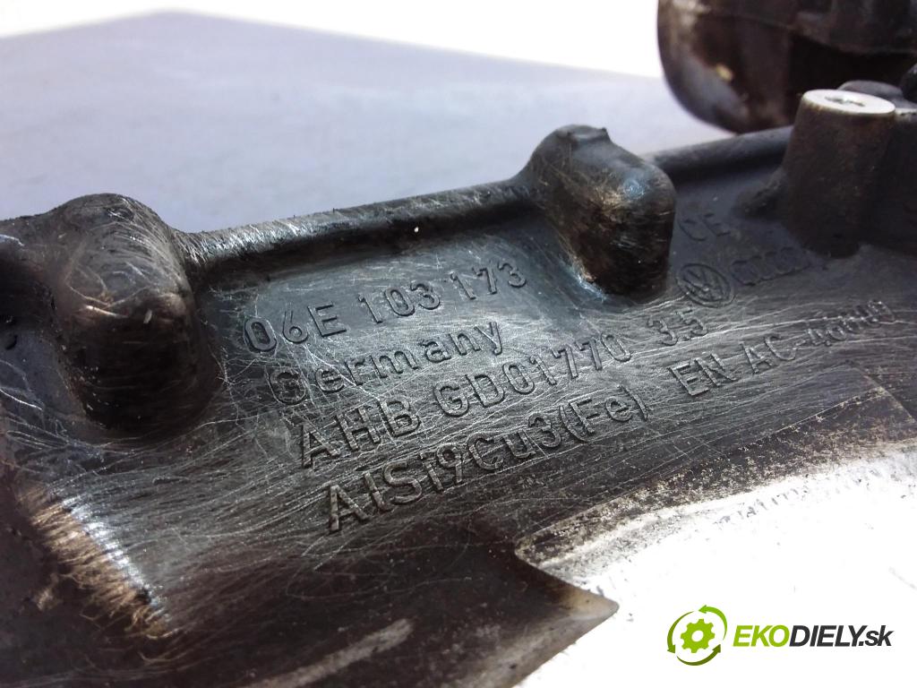 Audi A8 2017 kryt Načasovanie: 06E103173