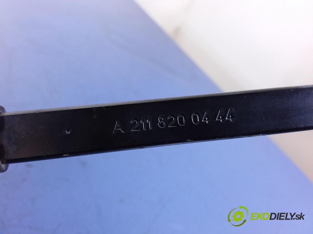 Mercedes E-klasa 2008 Rameno: Stierače: Predné A2118200444
