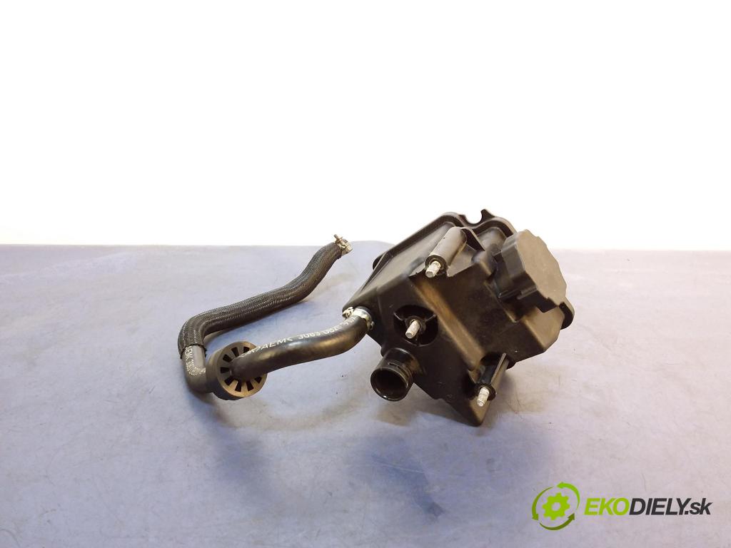 Mercedes E-klasa 2008 nádržka Asistencia: A0004602383