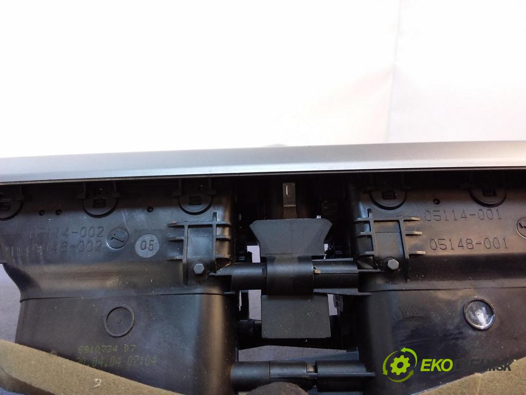 Bmw Seria 5 2004 lišta Dekoratívne: Vnútri: 528506