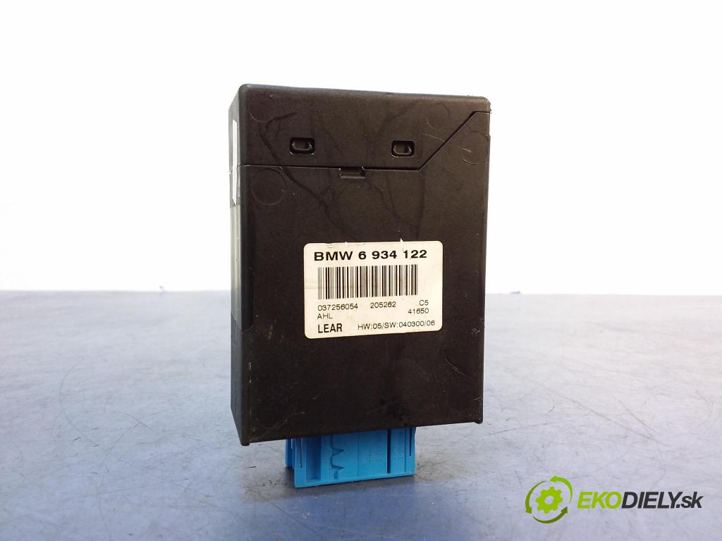 Bmw Seria 5 2004 riadiaca jednotka svetiel 6934122