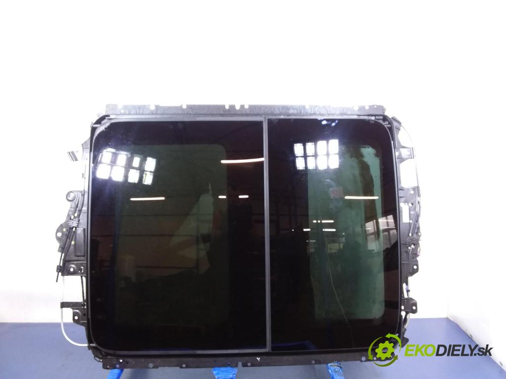 Audi A8 2017 Střešní okno: 4H4877041