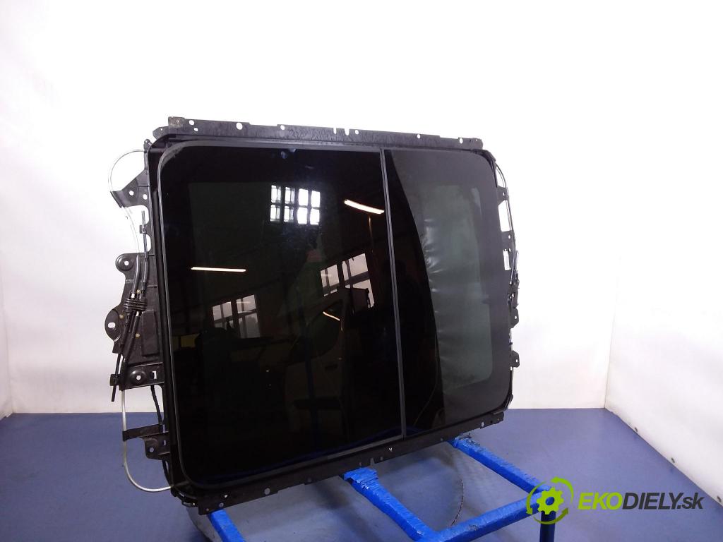 Audi A8 2017 Střešní okno: 4H4877041