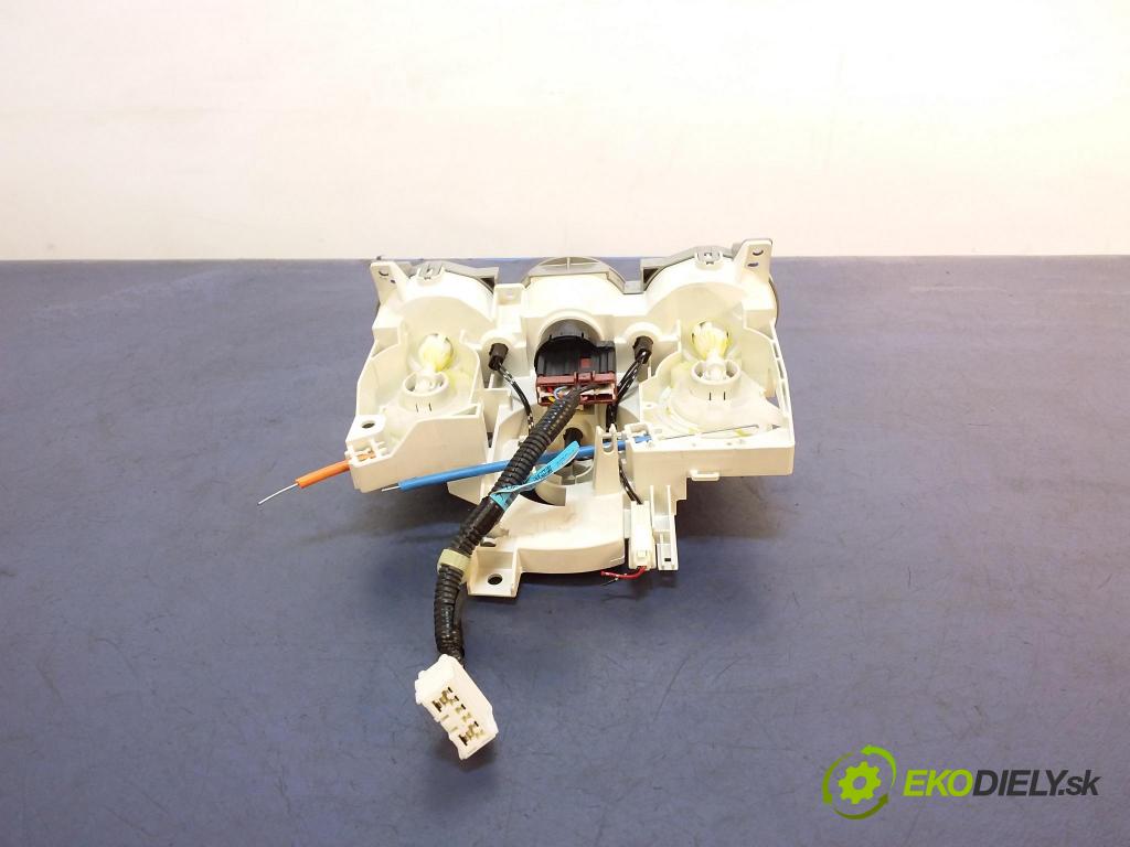 Honda City 2009 prepínač Klimatizácia: Prúd vzduchu: