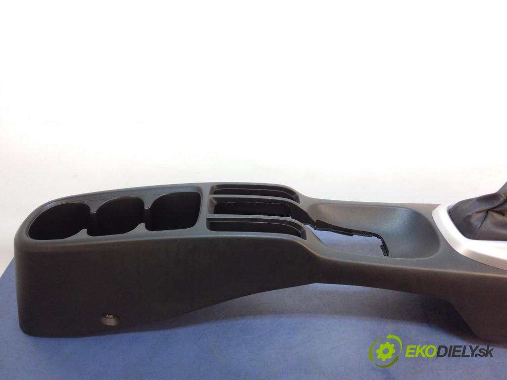 Honda City 2009 tunel Stredný: