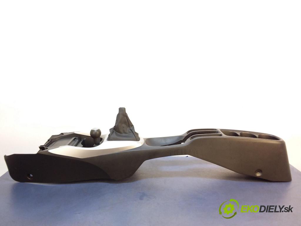 Honda City 2009 tunel Stredný: