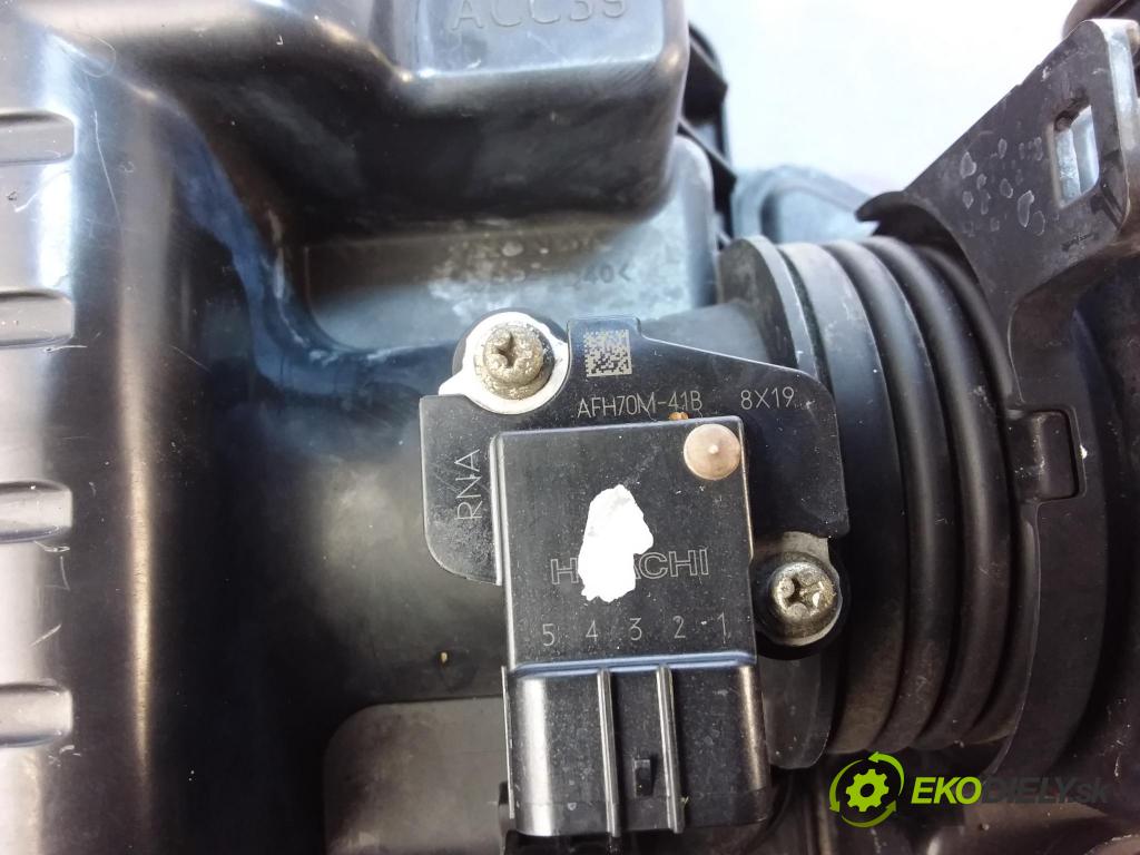 Honda City 2009 obal Filtre: Vzduch: AFH70M-41B