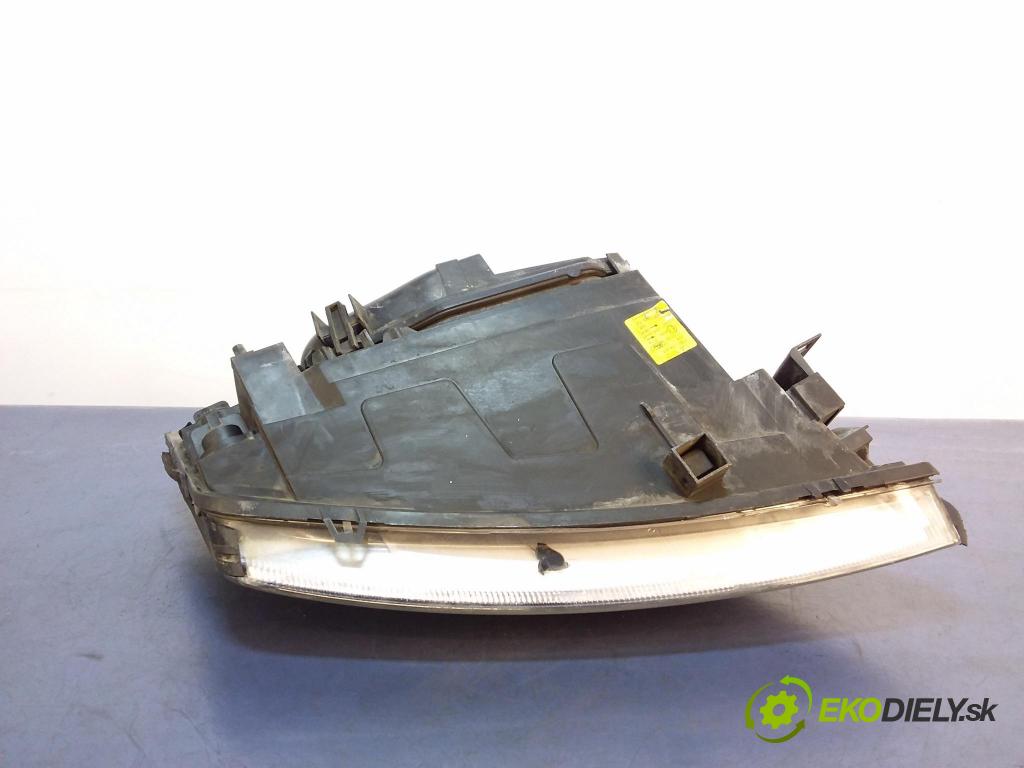 Ford Mondeo 2006 Reflektor: Vľavo: 0301174201