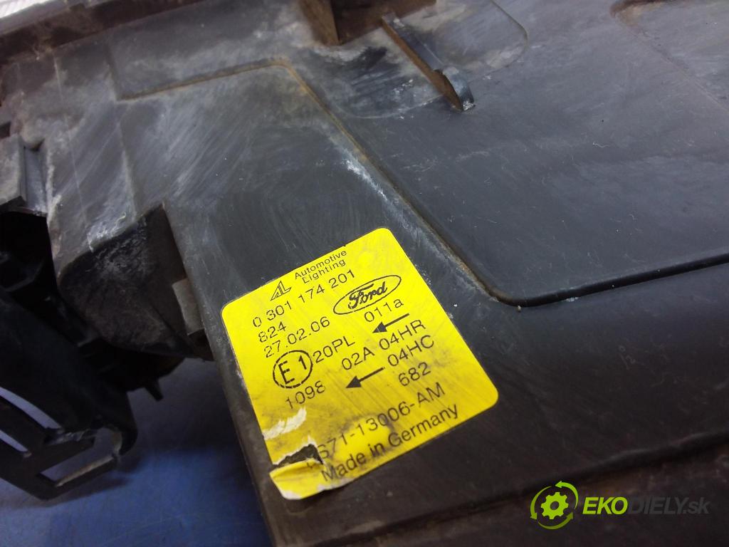 Ford Mondeo 2006 Reflektor: Vľavo: 0301174201