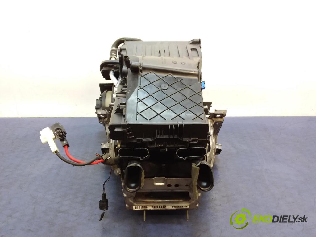 Ford S-max 2006 radiátor 6G91-19B555-CJ